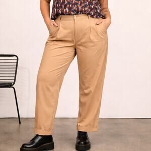 WILDFANG The Essential Trouser Pants – Tan Cuff Taper Mid Rise – Size 22W